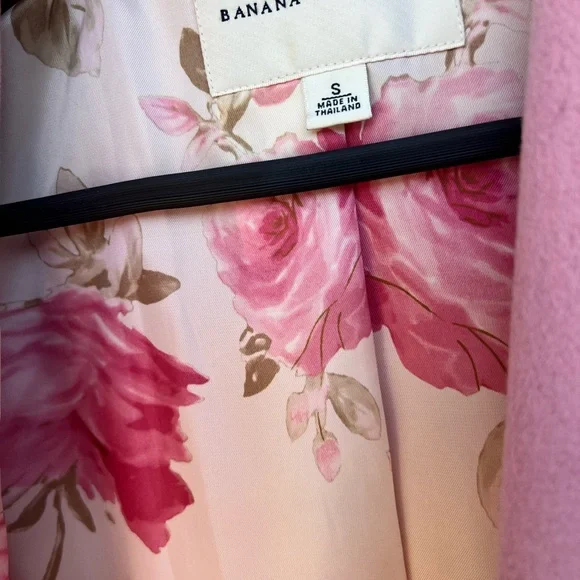 Banana Republic Vintage Pink Trench Coat - Picture 3 of 10